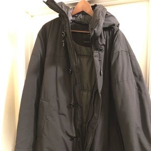 Zara Men’s Black Winter Jacket down size XXL